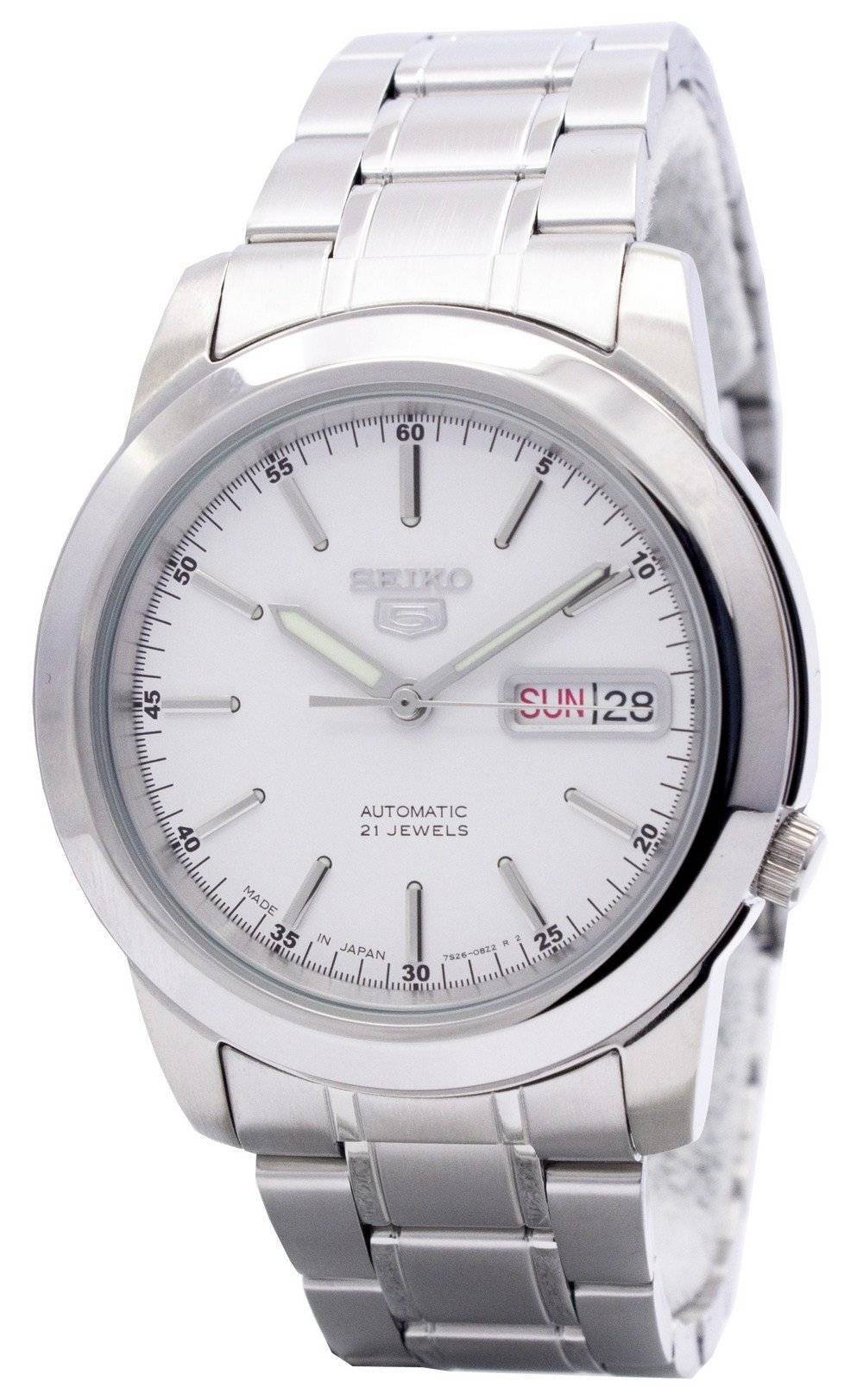 Seiko 5 Automatic 21 Jewels Japan Made SNKE49J. A brand-new Seiko watch featuring a Stainless steel strap. Angled view.