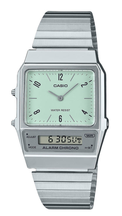 Casio Vintage Quartz movement Green Stainless steel Male AQ-800E-3A. A brand-new Casio Vintage watch featuring a Green dial and a Stainless steel strap. Side view.
