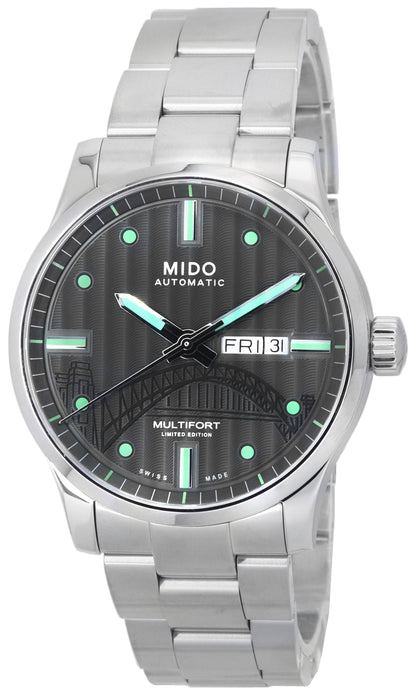 Mido Multifort Automatic movement Anthracite Stainless steel Male M005.430.11.061.81. A brand-new Mido Multifort watch featuring a Anthracite dial and a Stainless steel strap. Angled view.