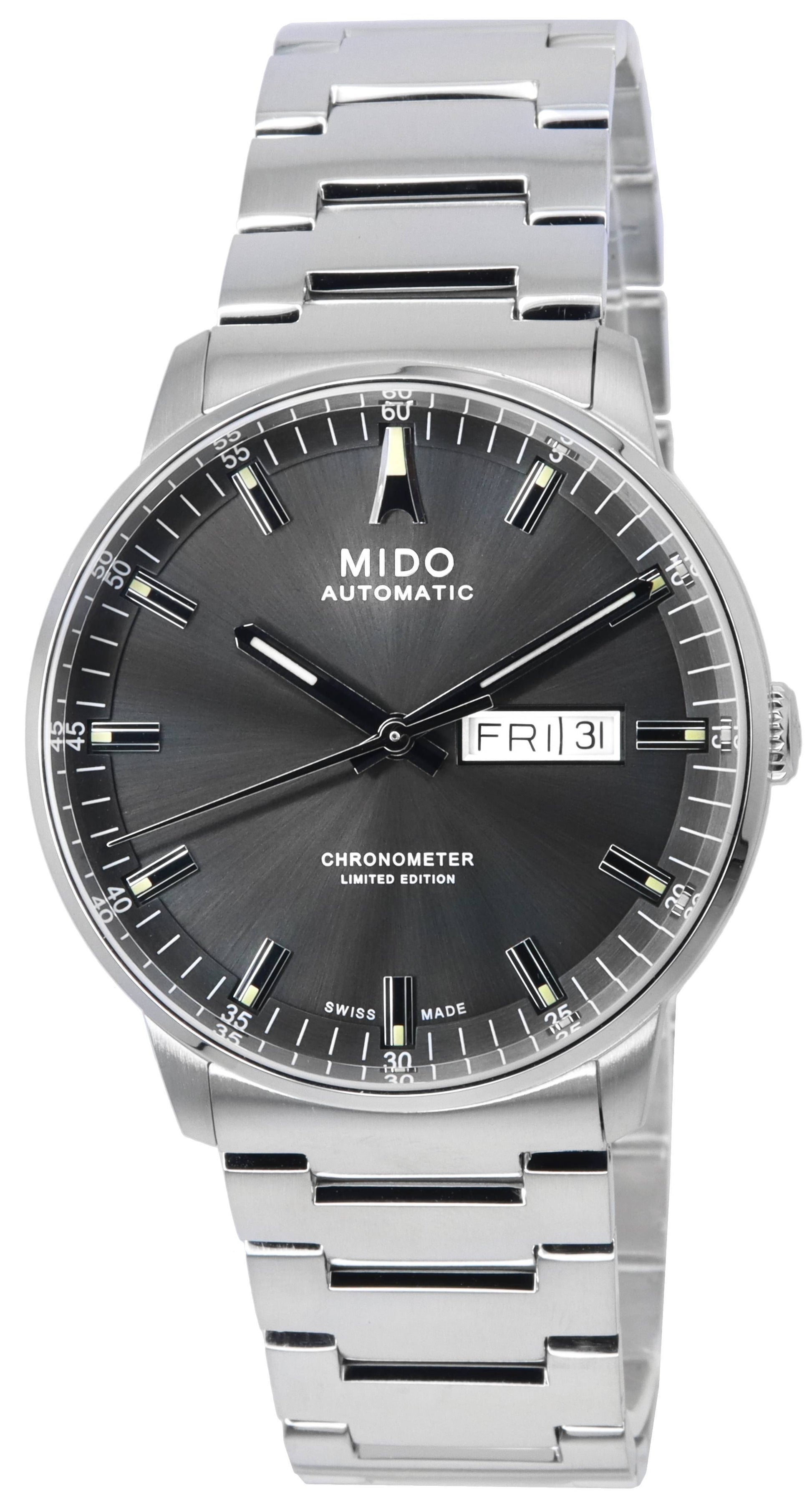 Mido Commander Automatic movement Anthracite Stainless steel Male M021.431.11.061.02. A brand-new Mido Commander watch featuring a Anthracite dial and a Stainless steel strap. Front view.