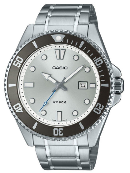 Casio Standard Quartz movement Silver Stainless steel Male MDV-107D-7AV. A brand-new Casio Standard watch featuring a Silver dial and a Stainless steel strap. Front view.
