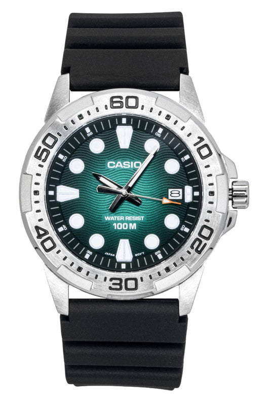 Casio Standard Quartz movement Green Stainless steel Male MTD-140-3AV. A brand-new Casio Standard watch featuring a Green dial and a Stainless steel strap. Angled view.