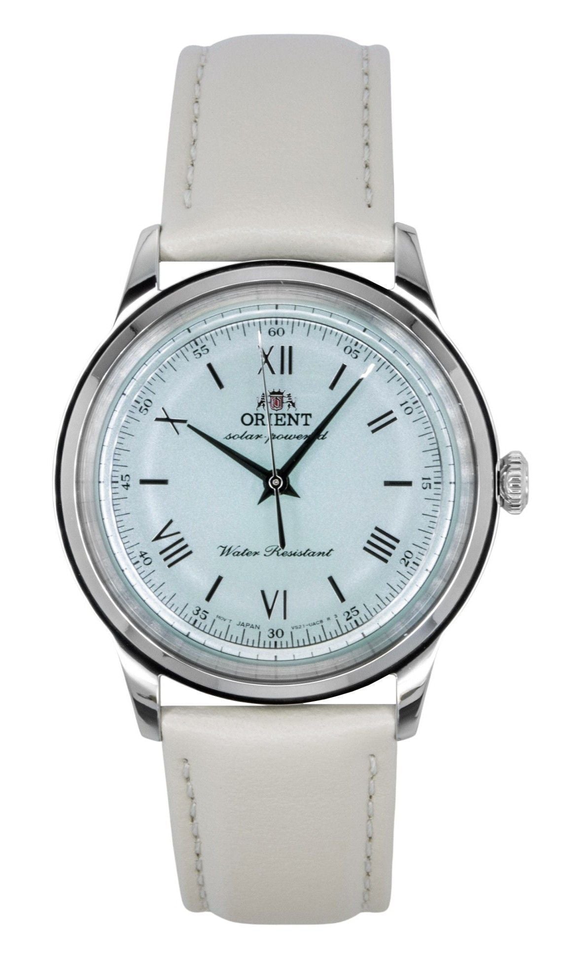 Orient Bambino Quartz movement Green Leather Male RA-WK0002E. A brand-new Orient Bambino watch featuring a Green dial and a Leather strap. Angled view.