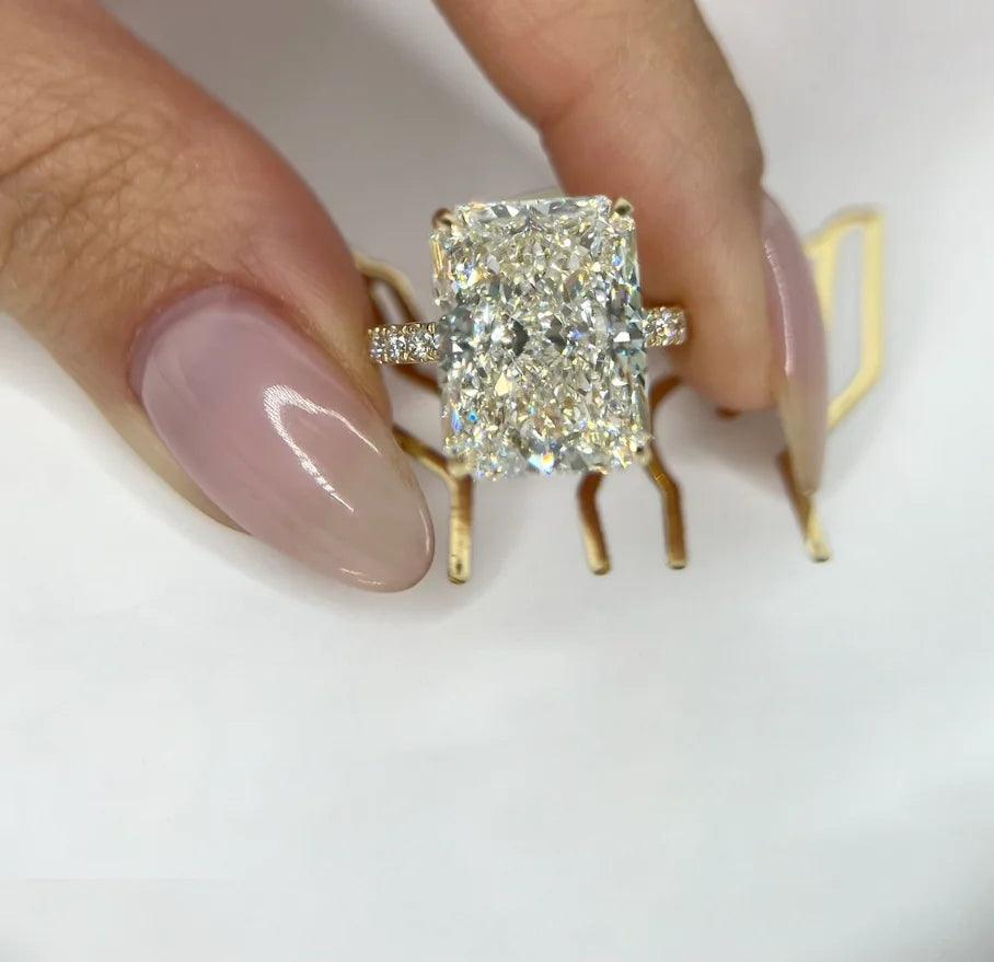 Ring 14K Yellow Gold 1-5ct Radiant Lab Diamond Halo IGI Female's - J&G® JEWELRY STORE