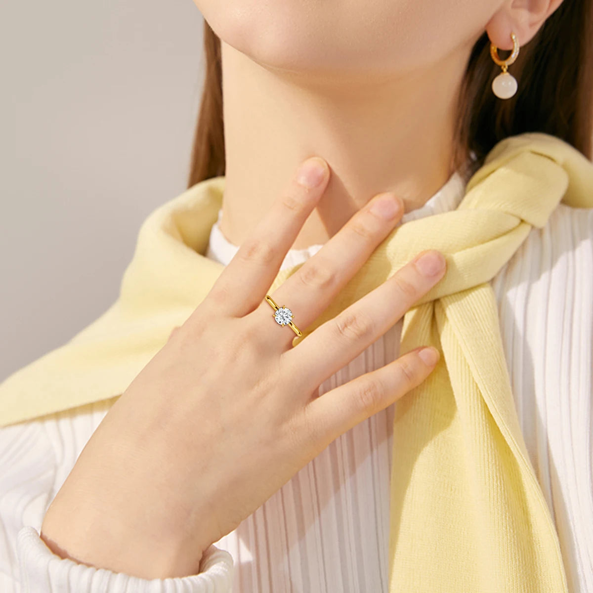 1ct to 5ct Moissanite Engagement Ring for Women – 925 Sterling Silver, D Color VVS1, GRA Certified Luxury Jewelry