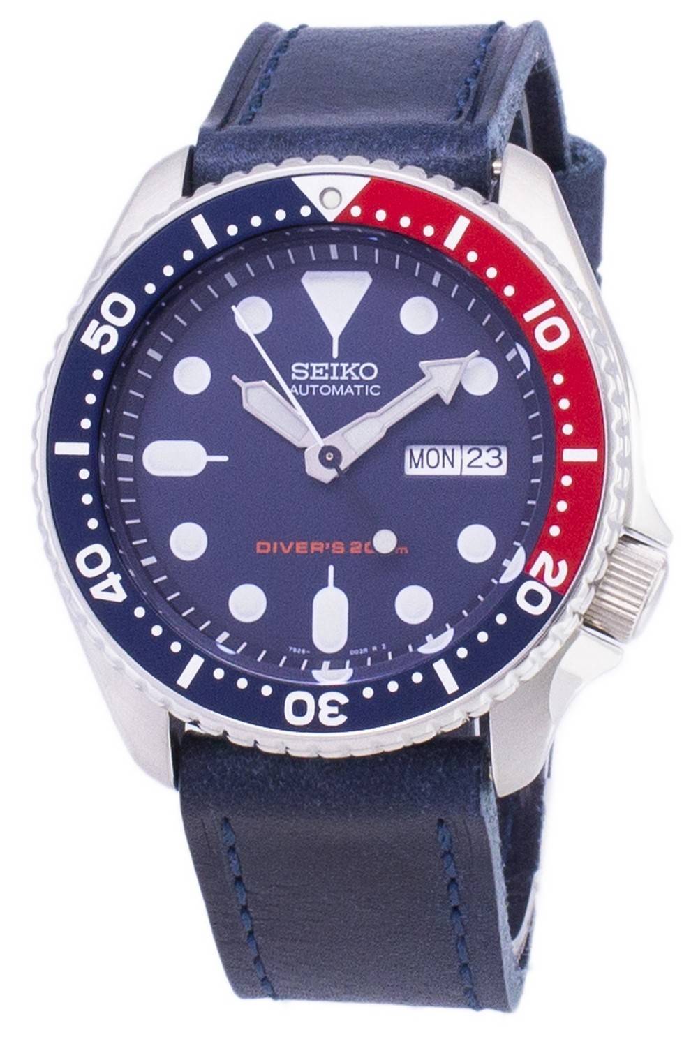 Seiko Automatic movement Blue Leather Male SKX009K1-var-LS13. A brand-new Seiko watch featuring a Blue dial and a Leather strap. Side view.