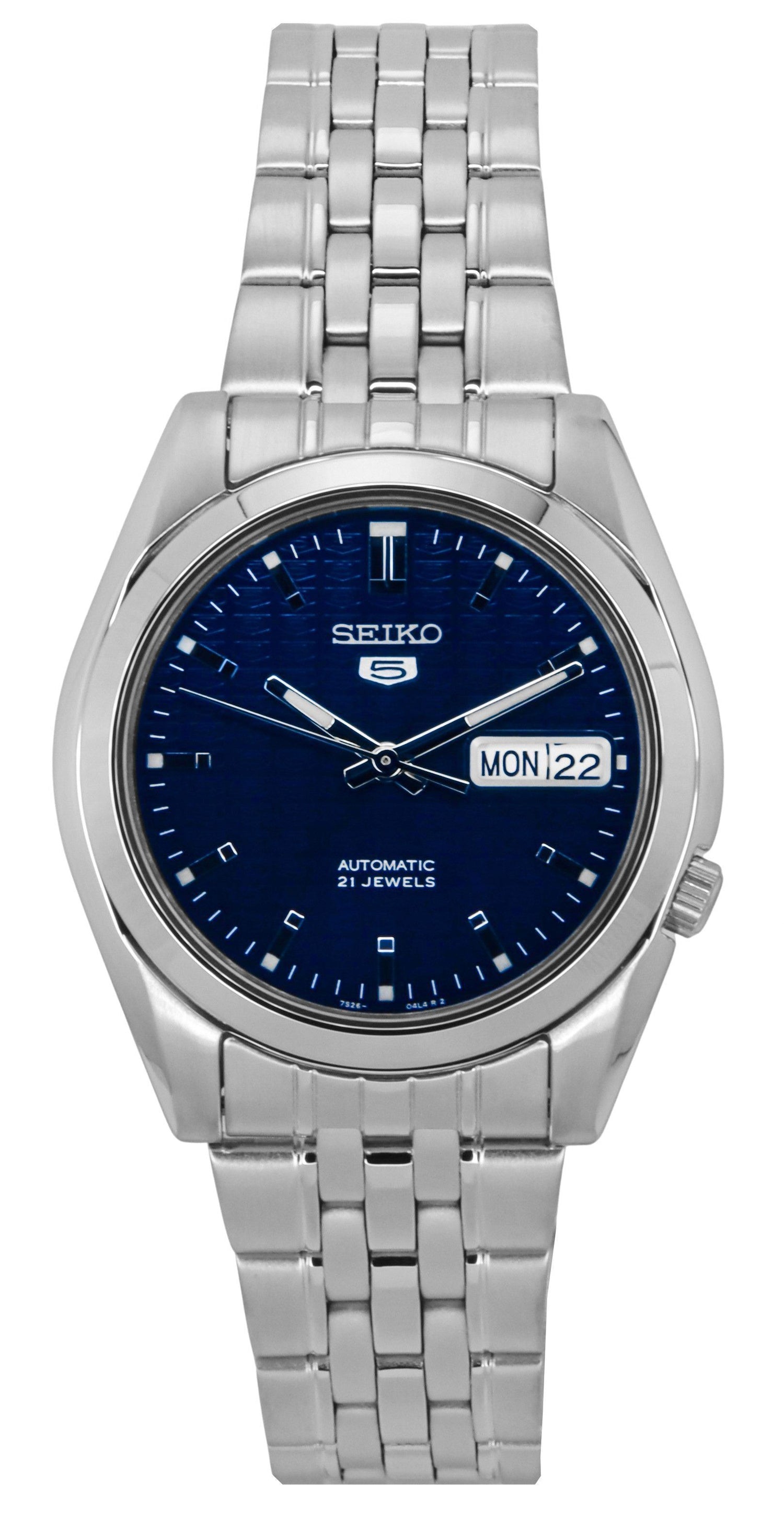 Seiko Automatic movement Blue Stainless steel Male SNK357K1. A brand-new Seiko watch featuring a Blue dial and a Stainless steel strap. Side view.
