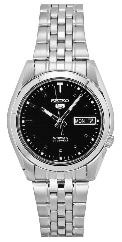 Seiko Automatic movement Black Stainless steel Male SNK361K1. A brand-new Seiko watch featuring a Black dial and a Stainless steel strap. Angled view.