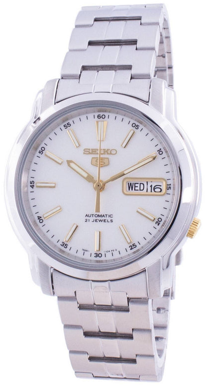Seiko Automatic movement White Stainless steel Male SNKL77K1. A brand-new Seiko watch featuring a White dial and a Stainless steel strap. Side view.