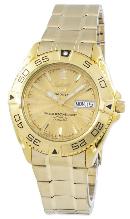 Seiko 5 Sports Automatic movement Black Stainless steel Male SNZB26J1. A brand-new Seiko 5 Sports watch featuring a Black dial and a Stainless steel strap. Angled view.