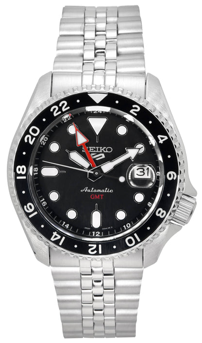 Seiko 5 Sports SKX Automatic movement Black Stainless steel Male SSK001K1. A brand-new Seiko 5 Sports watch featuring a Black dial and a Stainless steel strap. Angled view.