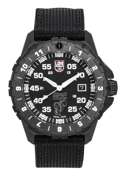 Luminox Luminous hands Black Male XA.6442.H. A brand-new Luminox watch featuring a Black dial. Front view.