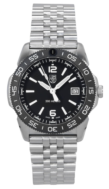 Luminox Quartz movement Black Stainless steel Male XS.3122M.1. A brand-new Luminox watch featuring a Black dial and a Stainless steel strap. Angled view.