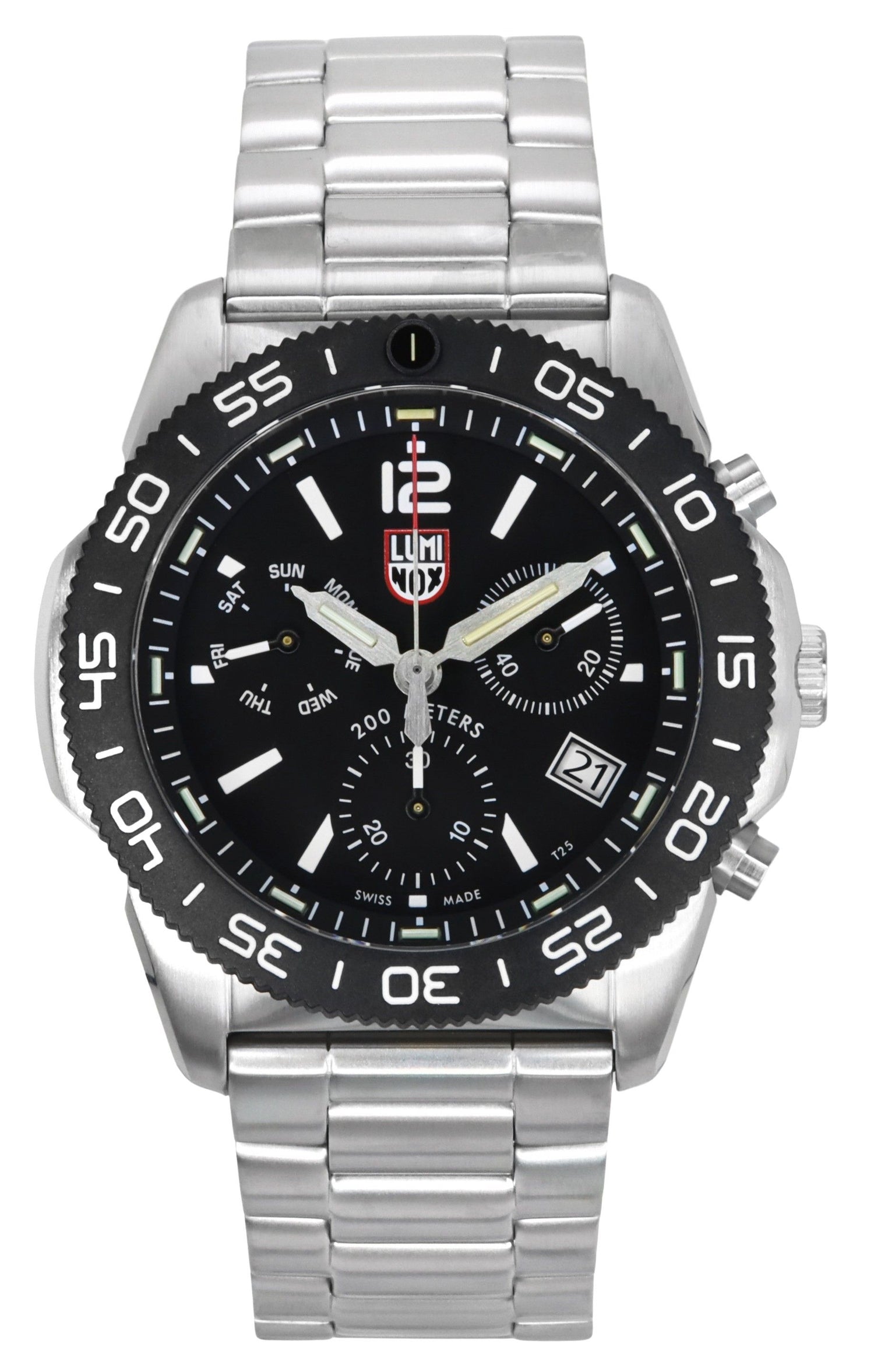 Luminox Quartz movement Black Stainless steel Male XS.3142. A brand-new Luminox watch featuring a Black dial and a Stainless steel strap. Side view.