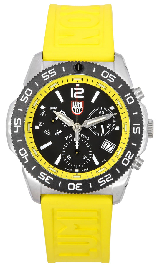 Luminox Date display Black Rubber Male XS.3145. A brand-new Luminox watch featuring a Black dial and a Rubber strap. Front view.