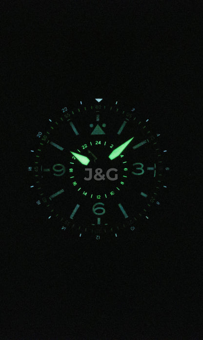 AVI-8 Flyboy Airmaster Automatic movement Black Leather Male AV-4128-01. A brand-new AVI-8 Flyboy watch featuring a Black dial and a Leather strap. Front view. - view 2