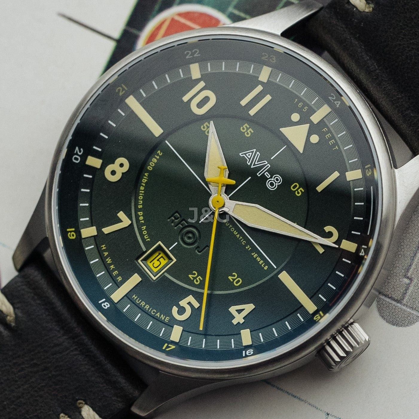 AVI-8 Hawker Hurricane Automatic movement Green Leather Male AV-4094-03. A brand-new AVI-8 Hawker watch featuring a Green dial and a Leather strap. Angled view. - view 2
