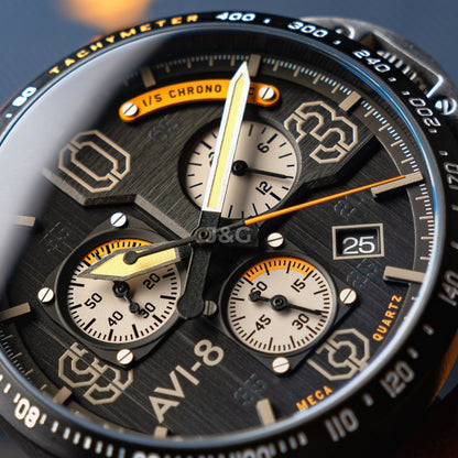 AVI-8 P-51 Mustang Blakeslee Quartz movement Black Male AV-4077-07. A brand-new AVI-8 P-51 Mustang watch featuring a Black dial. Side view. - view 3