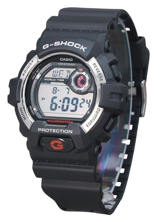 Casio G-Shock Digital Resin Strap Quartz 200M. A brand-new Casio G-Shock watch. Side view.