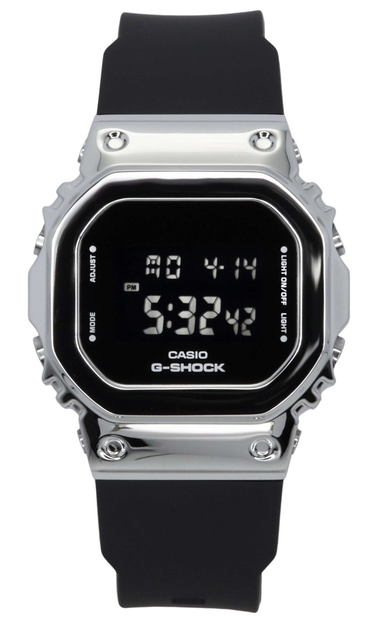 Casio G-Shock Digital Resin Strap Quartz 200M. A brand-new Casio G-Shock watch. Front view.