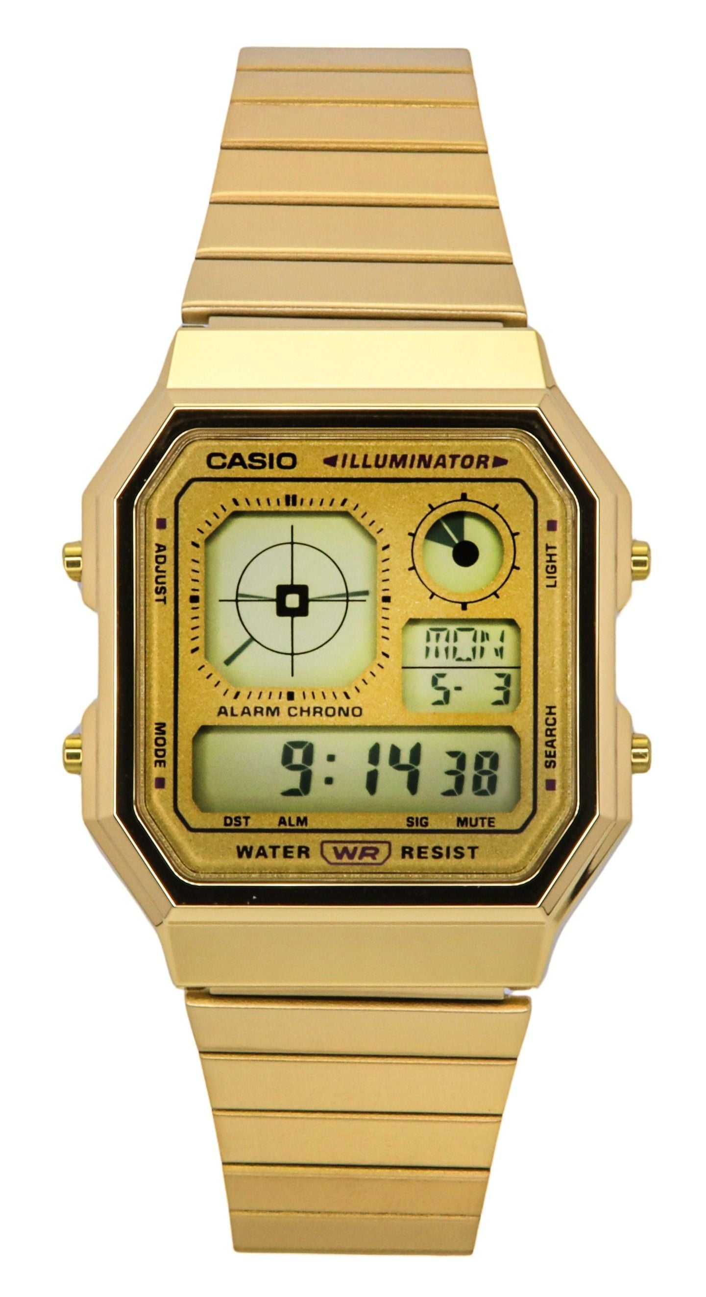 Casio Vintage Digital Stainless Steel Quartz Water Resistant. A brand-new Casio Vintage watch featuring a Stainless steel strap. Side view.