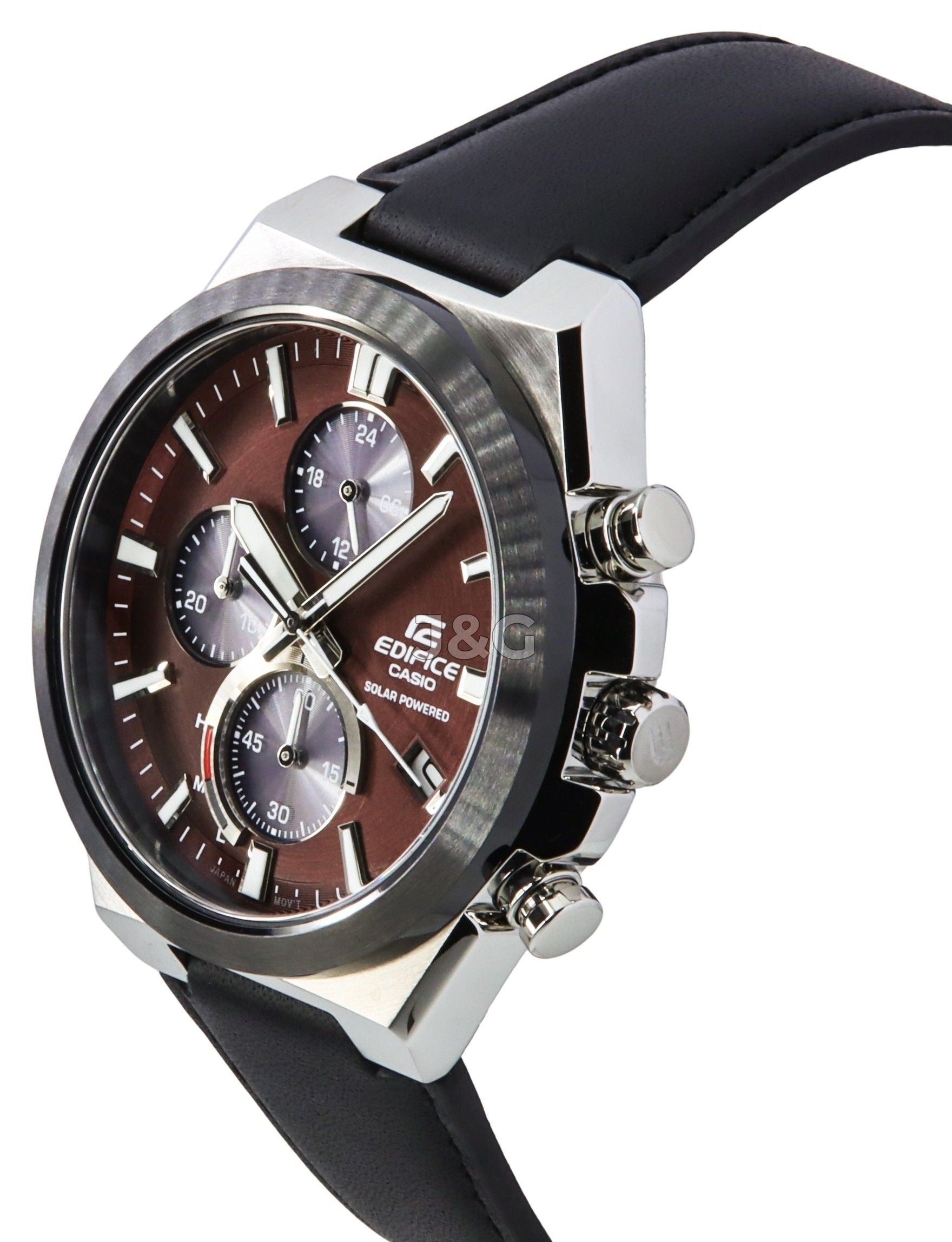 Casio Edifice Chronograph function Burgundy Leather Male EQS-950BL-5A. A brand-new Casio Edifice watch featuring a Burgundy dial and a Leather strap. Side view. - view 3