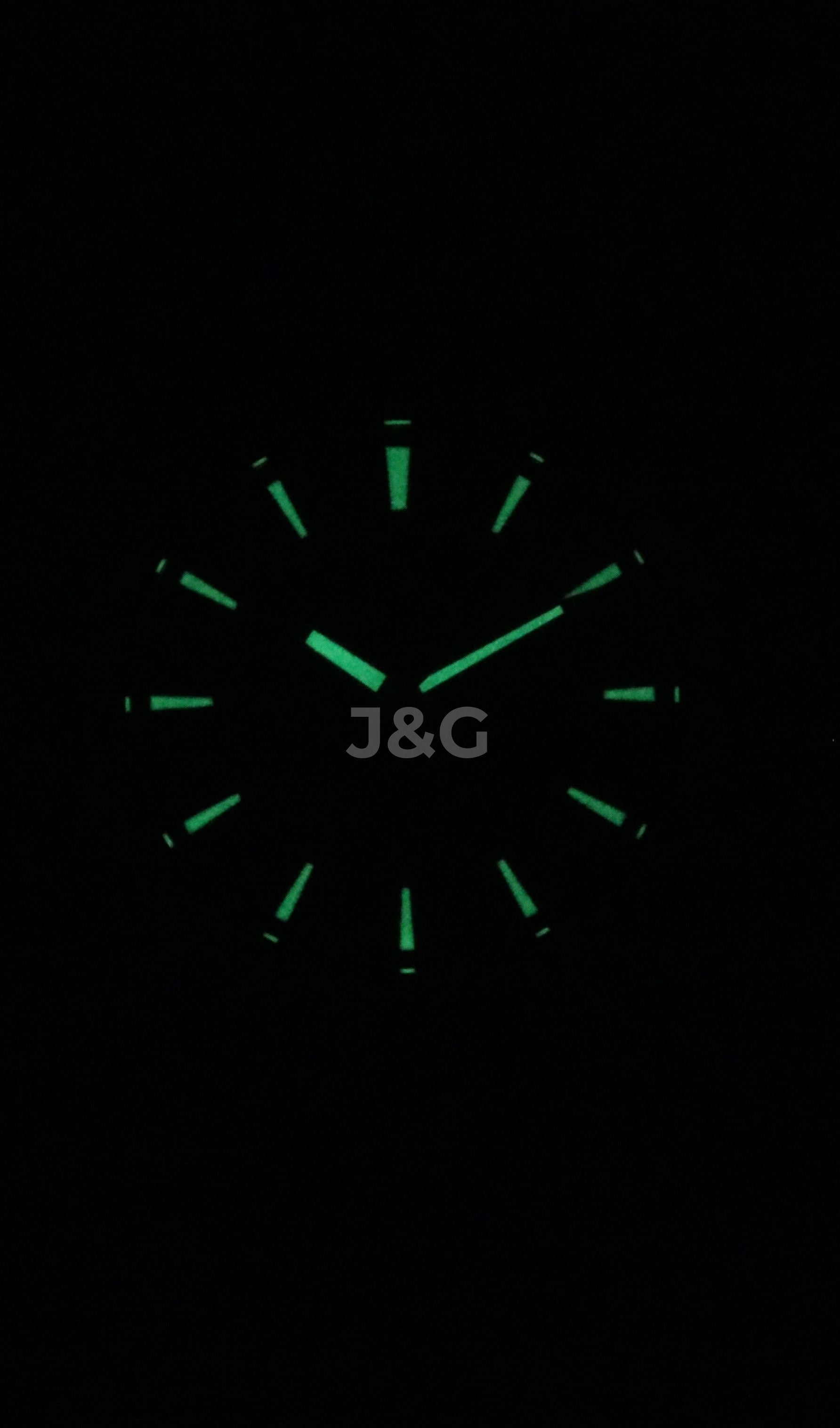 Casio Edifice Date display Black Stainless steel Male EFR-S108D-1A. A brand-new Casio Edifice watch featuring a Black dial and a Stainless steel strap. Side view. - view 2