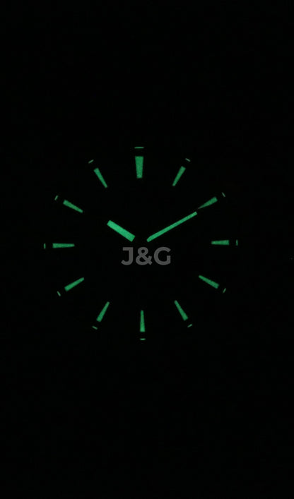 Casio Edifice Date display Black Stainless steel Male EFR-S108D-1A. A brand-new Casio Edifice watch featuring a Black dial and a Stainless steel strap. Side view. - view 2