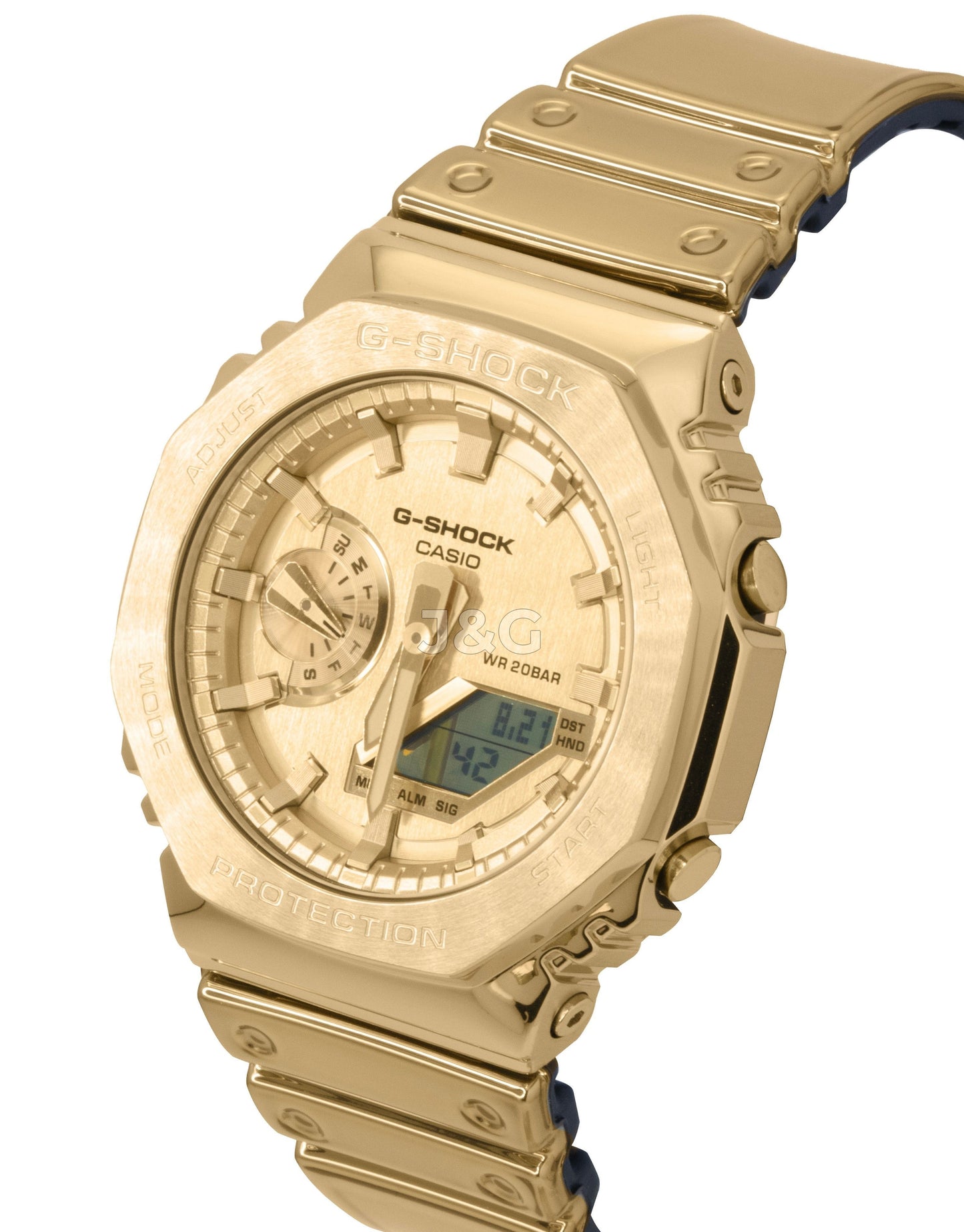 Casio G-Shock G-Steel Quartz movement Gold Male GM-2100YMG-9A9. A brand-new Casio G-Shock watch featuring a Gold dial. Side view. - view 4