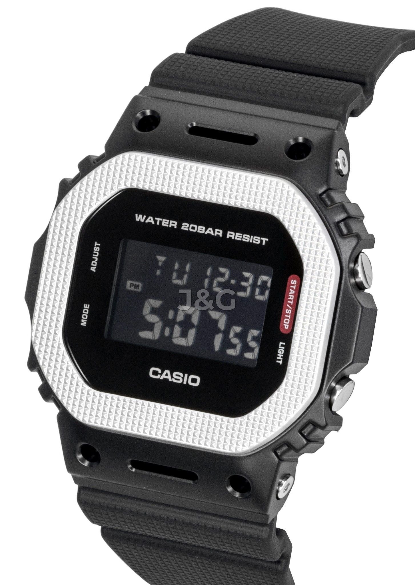 Casio G-Shock G-Steel Quartz movement White Plastic Male GM-5600BM-1. A brand-new Casio G-Shock watch featuring a White dial and a Plastic strap. Angled view. - view 3