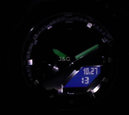 Casio G-Shock Quartz movement Black Stainless steel Male GM-2100-1A. A brand-new Casio G-Shock watch featuring a Black dial and a Stainless steel strap. Angled view. - view 4