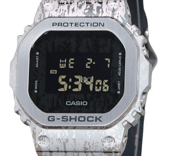 Casio G-Shock Quartz movement Grey Male GM-5600GC-1. A brand-new Casio G-Shock watch featuring a Grey dial. Front view. - view 2