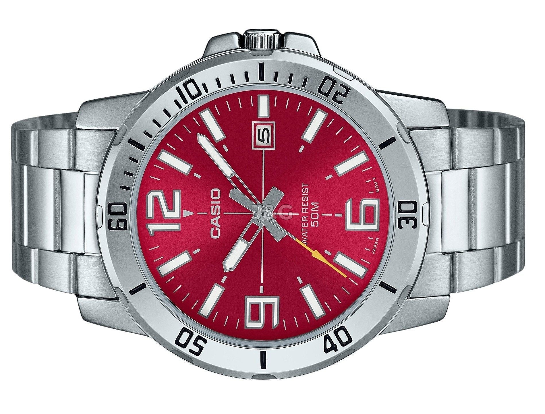 Casio Standard Quartz movement Red Stainless steel Male MTP-VD01D-4BV. A brand-new Casio Standard watch featuring a Red dial and a Stainless steel strap. Side view. - view 3