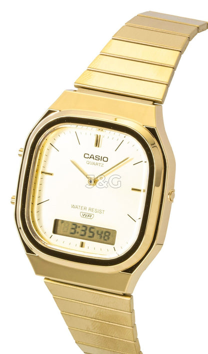 Casio Vintage Quartz movement Gold Stainless steel Male AQ-240EG-9A. A brand-new Casio Vintage watch featuring a Gold dial and a Stainless steel strap. Angled view. - view 2