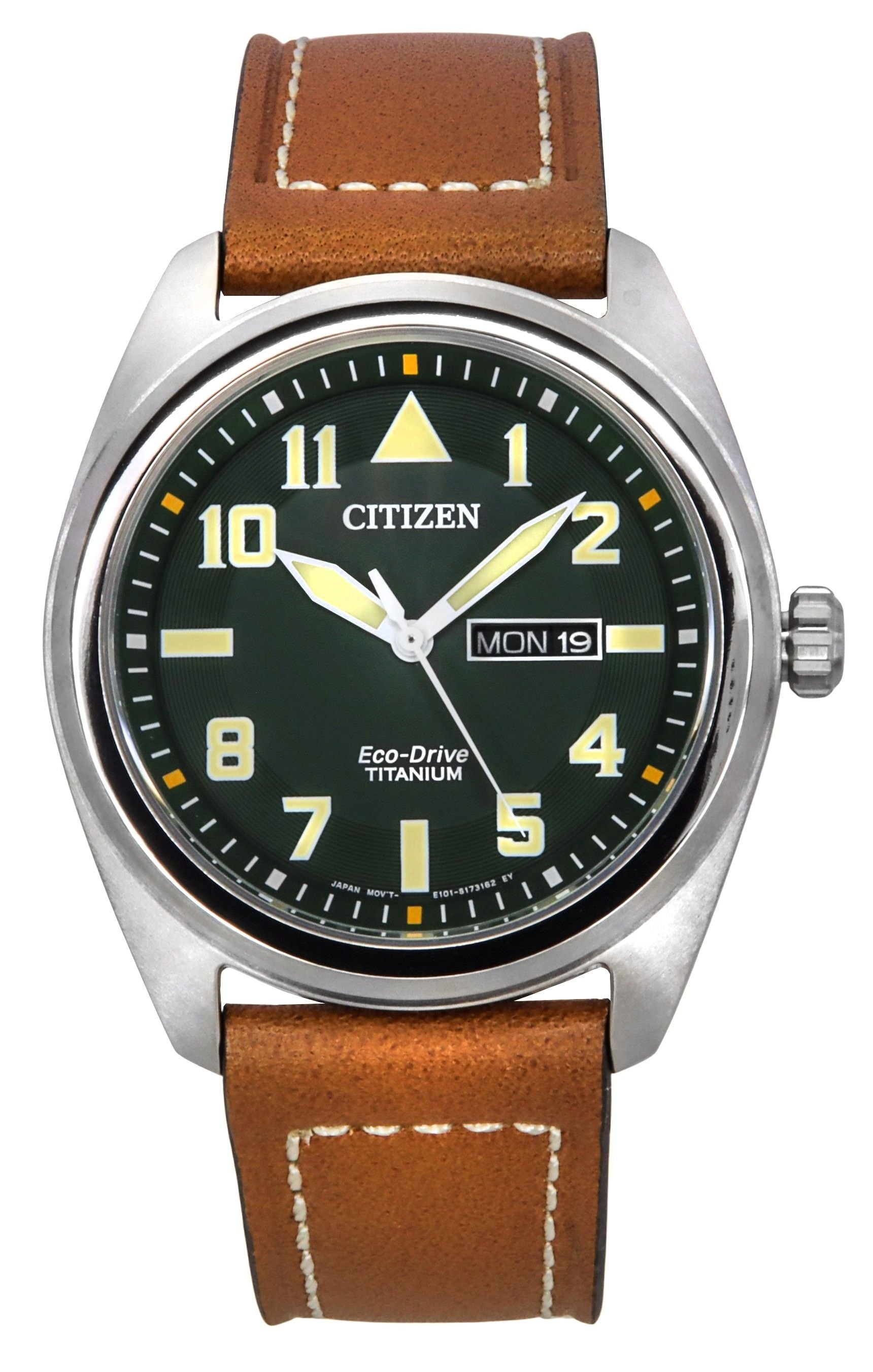 Citizen Eco-Drive Super Titanium Leather Strap Green Dial. A brand-new Citizen Eco-Drive watch featuring a Green dial and a Leather strap. Side view.