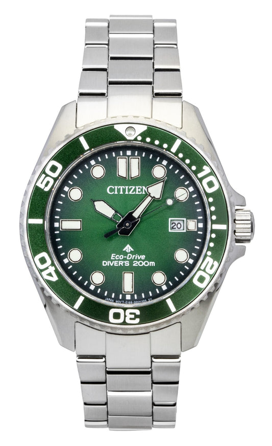 Citizen Promaster Marine Stainless Steel Green Dial. A brand-new Citizen Promaster watch featuring a Green dial and a Stainless steel strap. Front view.