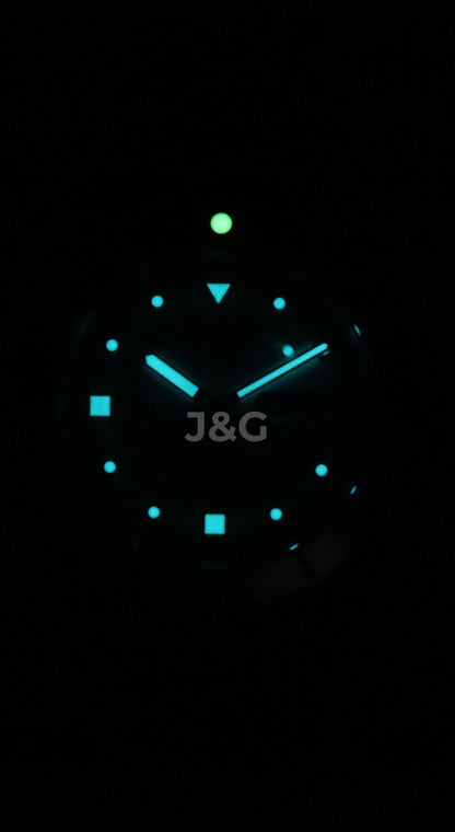 Citizen Automatic movement Blue Stainless steel Male NH7530-52L. A brand-new Citizen watch featuring a Blue dial and a Stainless steel strap. Side view. - view 2