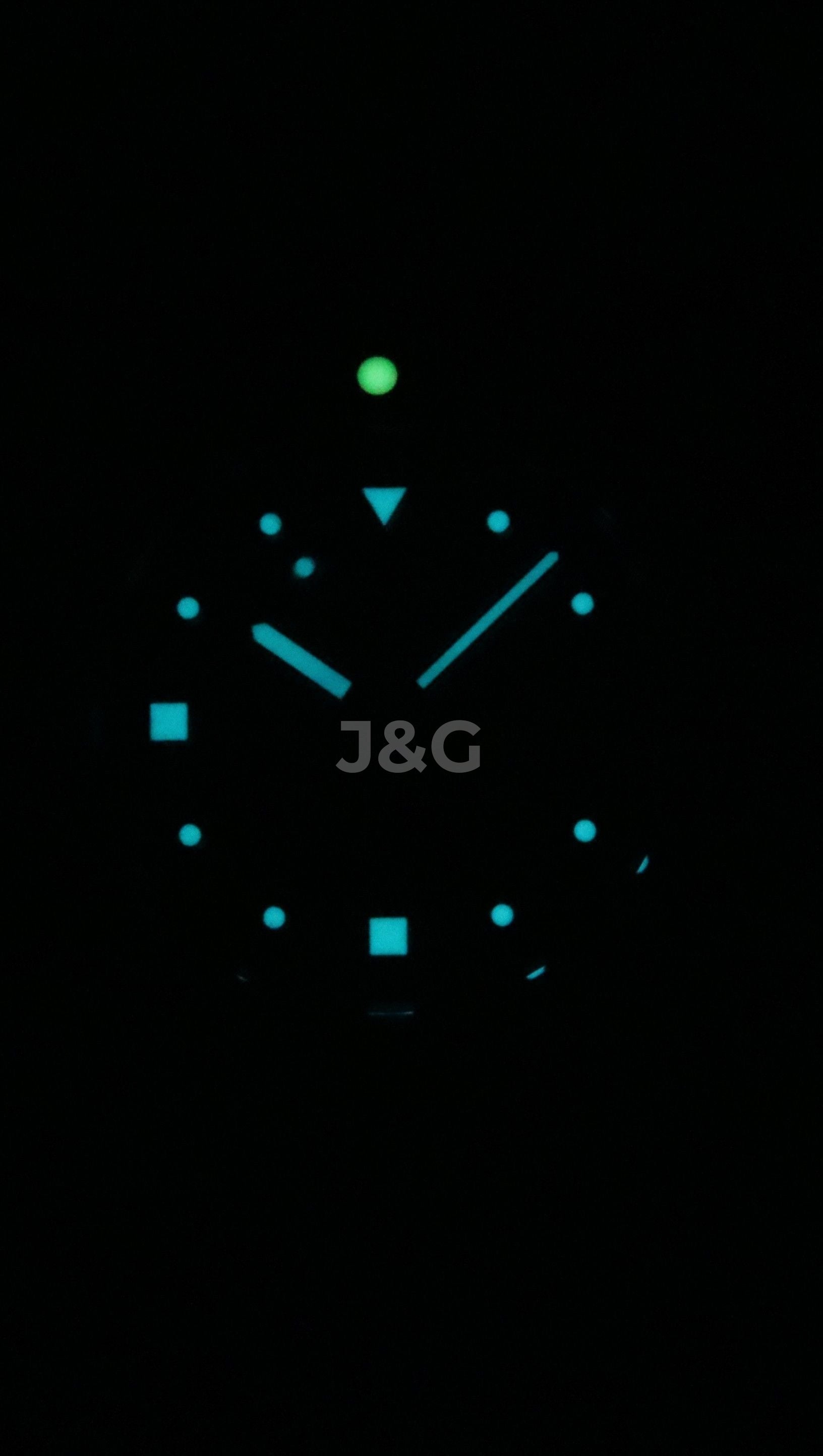 Citizen Automatic movement Blue Stainless steel Male NH7530-52M. A brand-new Citizen watch featuring a Blue dial and a Stainless steel strap. Side view. - view 2