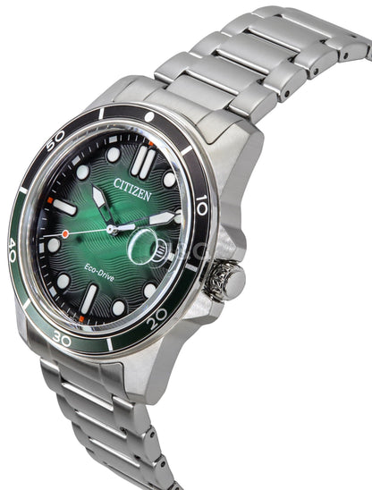 Citizen Eco-Drive Date display Green Stainless steel Male AW1811-82X. A brand-new Citizen Eco-Drive watch featuring a Green dial and a Stainless steel strap. Angled view. - view 3