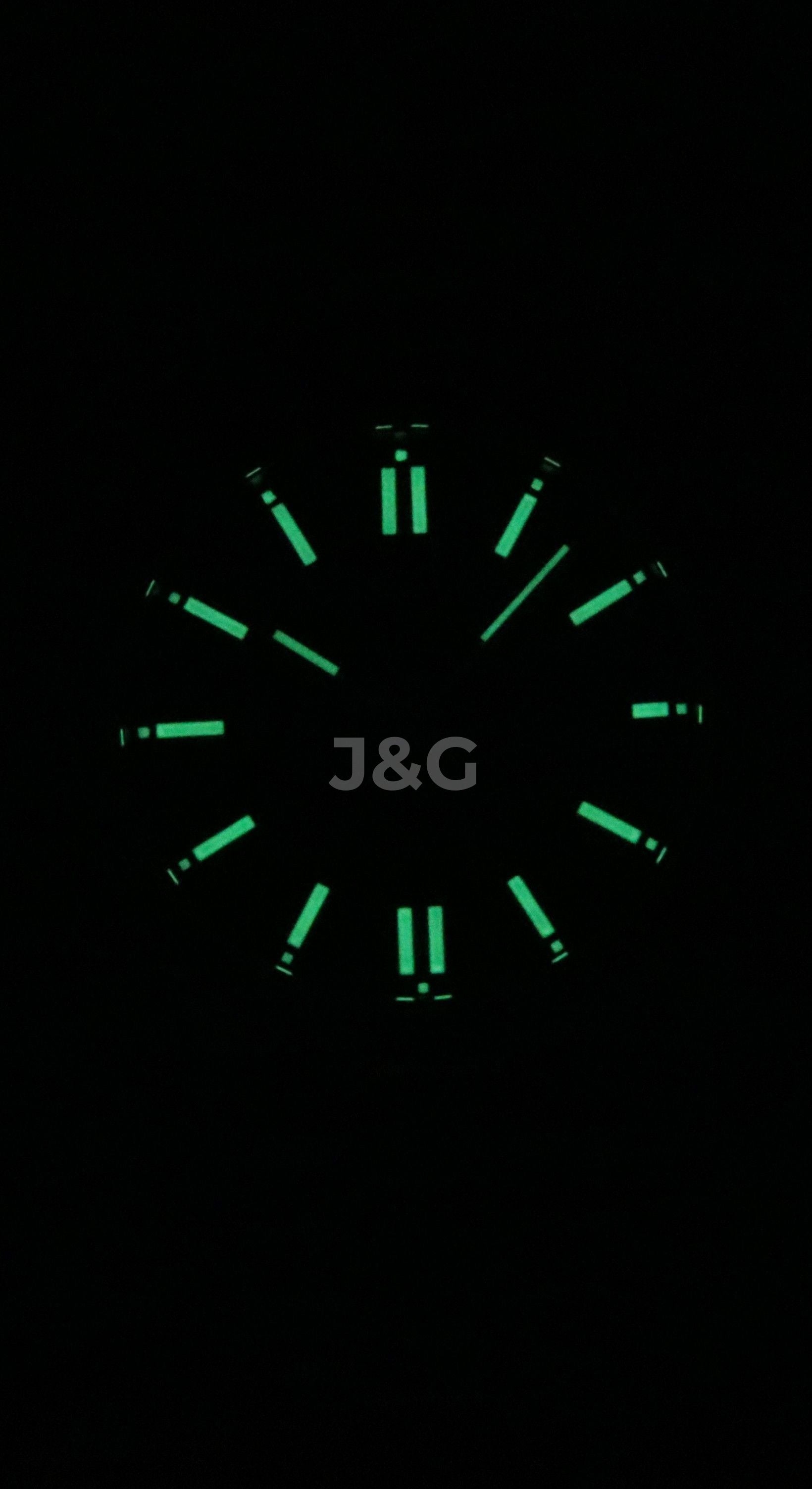 Citizen Tsuyosa Automatic movement Green Stainless steel Male NJ0159-86X. A brand-new Citizen Tsuyosa watch featuring a Green dial and a Stainless steel strap. Angled view. - view 2