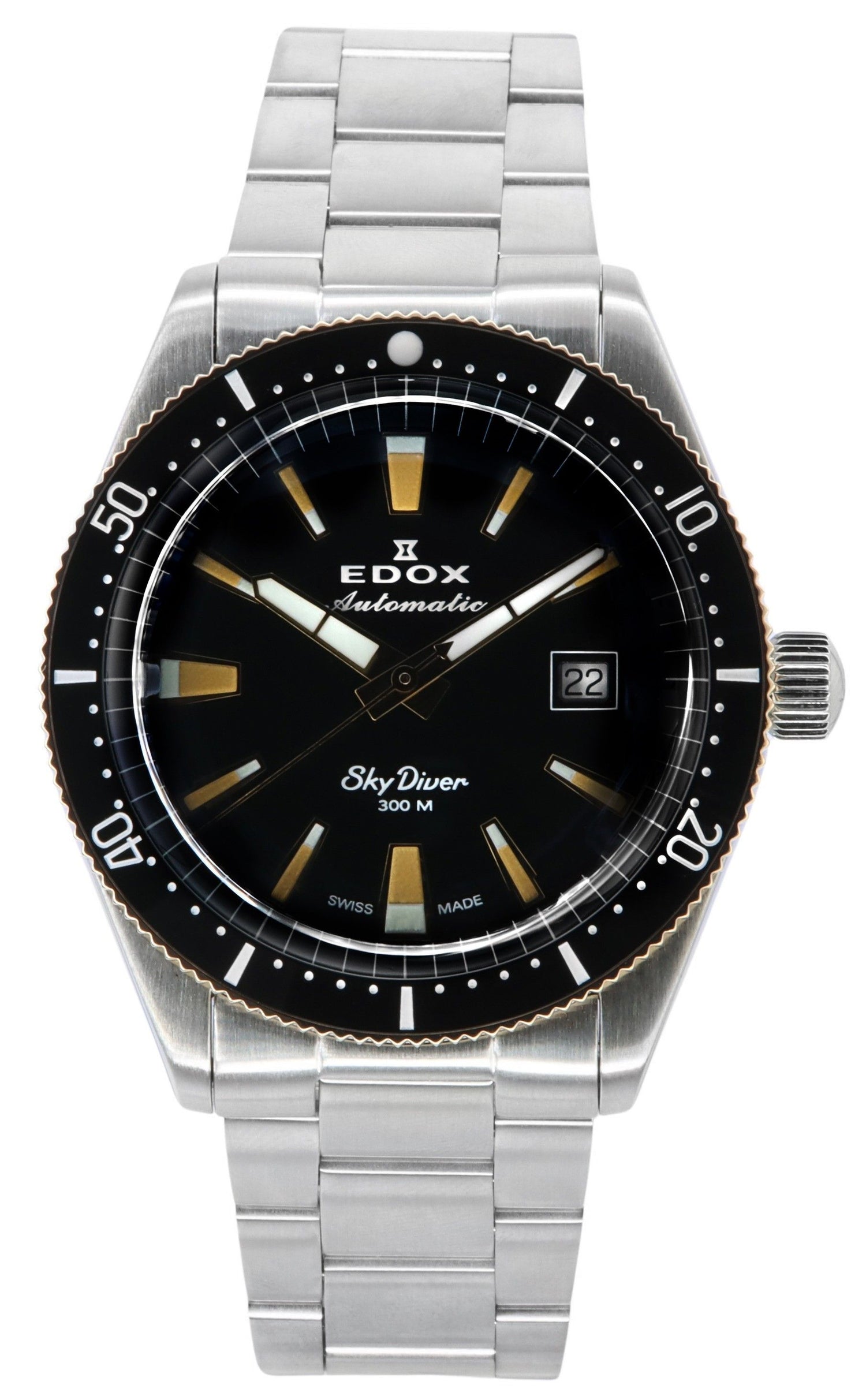 Edox Skydiver Limited Edition Black Dial Automatic Diver's. A brand-new Edox Skydiver watch featuring a Black dial and a Stainless steel strap. Side view.