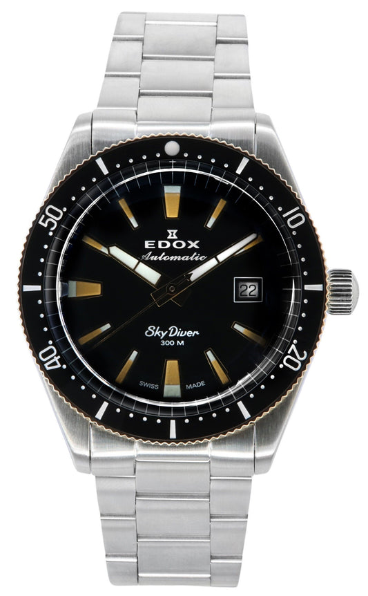 Edox Skydiver Limited Edition Black Dial Automatic Diver's. A brand-new Edox Skydiver watch featuring a Black dial and a Stainless steel strap. Side view.