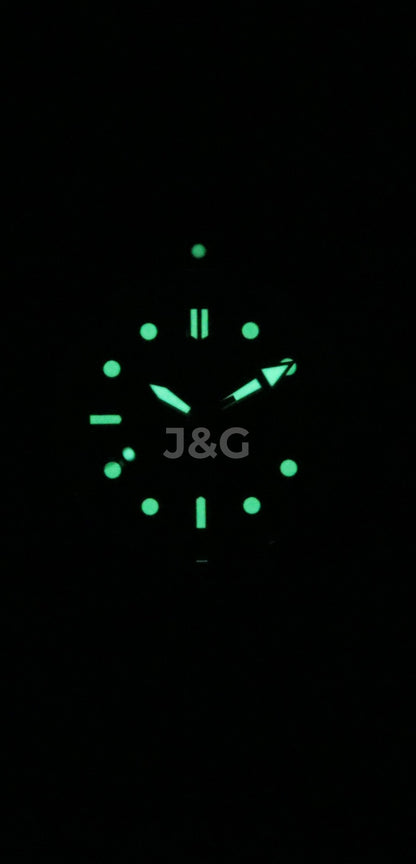 Edox Neptunian Automatic movement Blue Male 808013BUMBUIN. A brand-new Edox Neptunian watch featuring a Blue dial. Side view. - view 2