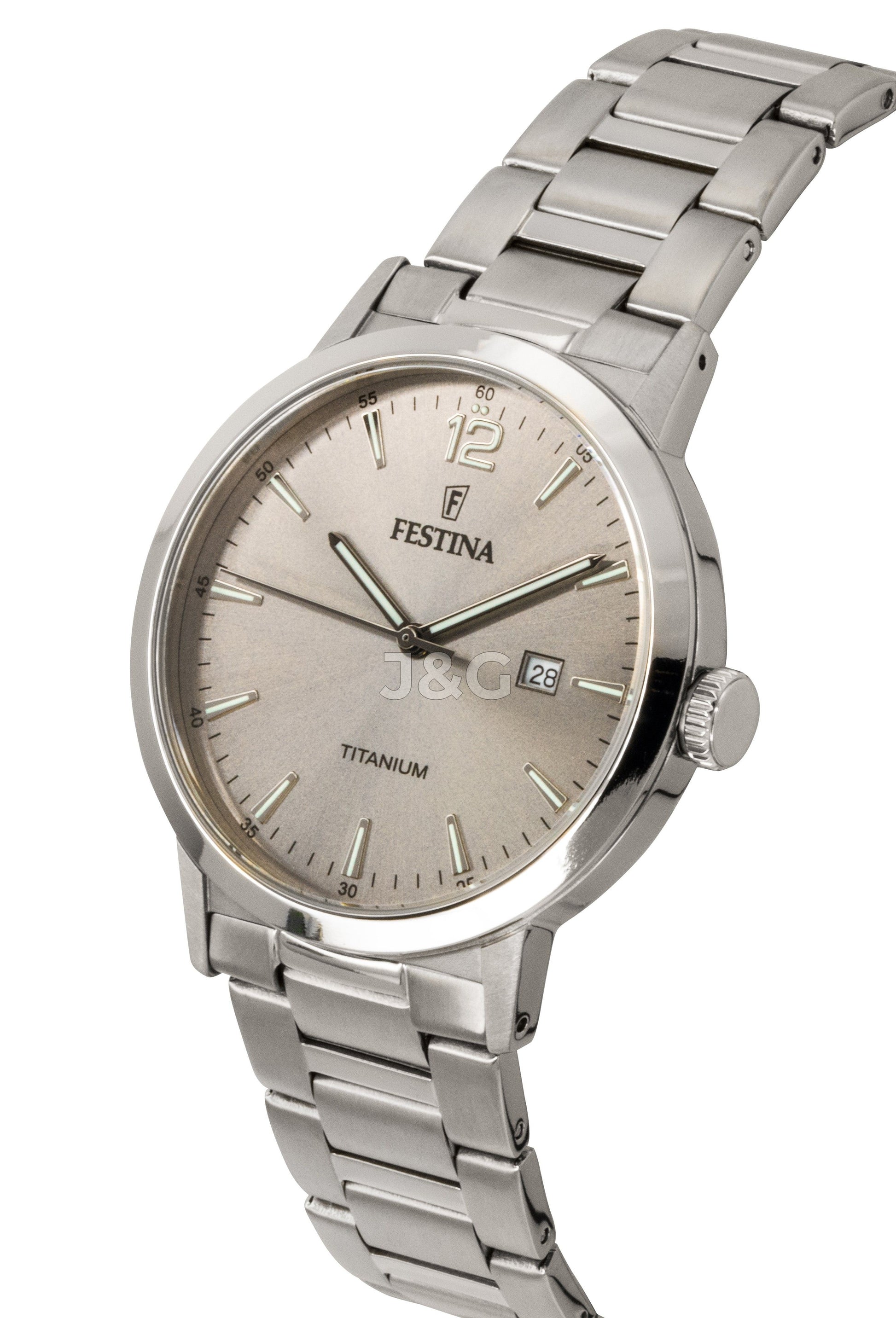 Festina Titanium Quartz movement Grey Stainless steel Male F20435-2. A brand-new Festina Titanium watch featuring a Grey dial and a Stainless steel strap. Front view. - view 3