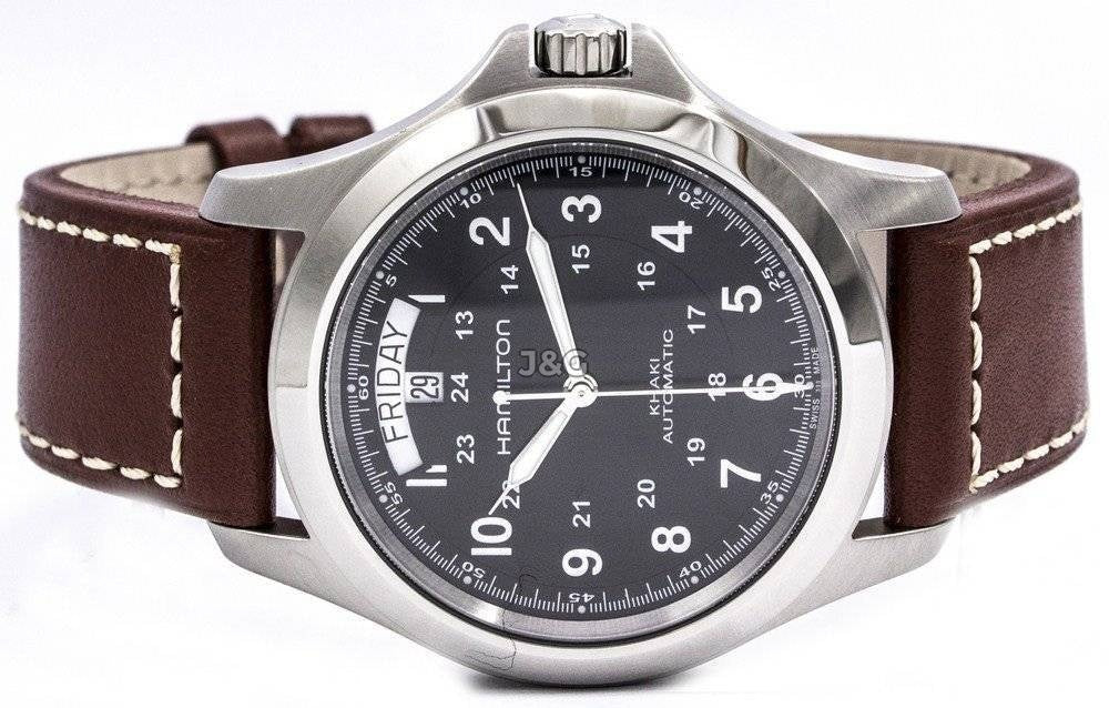 Hamilton Khaki Field Automatic movement Black Leather Male H64455533. A brand-new Hamilton Khaki watch featuring a Black dial and a Leather strap. Angled view. - view 5