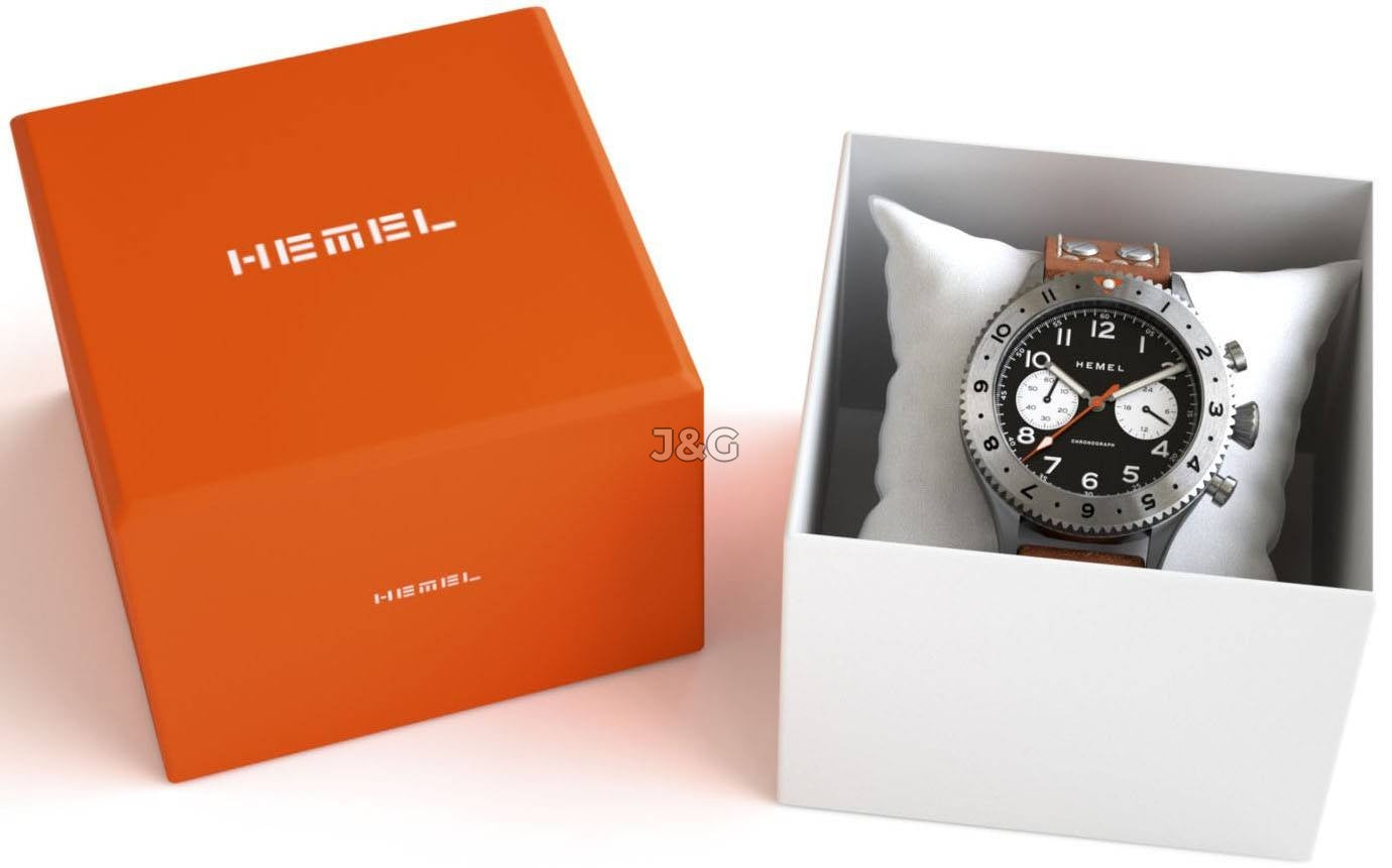 Hemel Reverse Panda Luminous hands Black Leather Male HF13.-.HW. A brand-new Hemel Reverse Panda watch featuring a Black dial and a Leather strap. Side view. - view 5