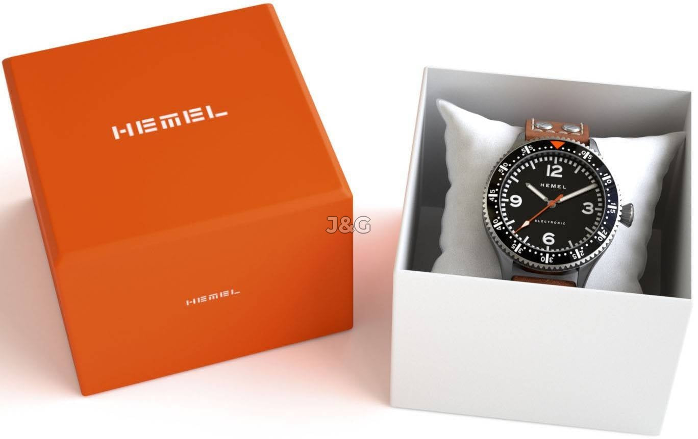 Hemel Stratus Luminous hands White Leather Male HF6.-.HW. A brand-new Hemel Stratus watch featuring a White dial and a Leather strap. Angled view. - view 5