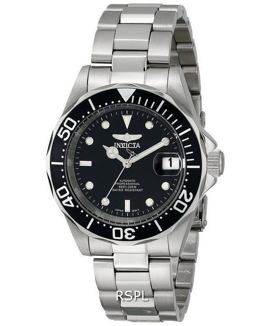 Invicta Pro Diver 200M Automatic Black Dial 8926. A brand-new Invicta Pro Diver watch featuring a Black dial and a Stainless steel strap. Angled view.