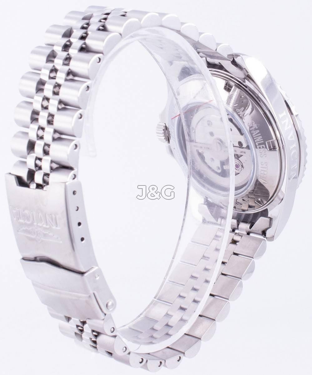 Invicta Pro Diver Automatic movement White Stainless steel Male INV30091. A brand-new Invicta Pro Diver watch featuring a White dial and a Stainless steel strap. Front view. - view 4