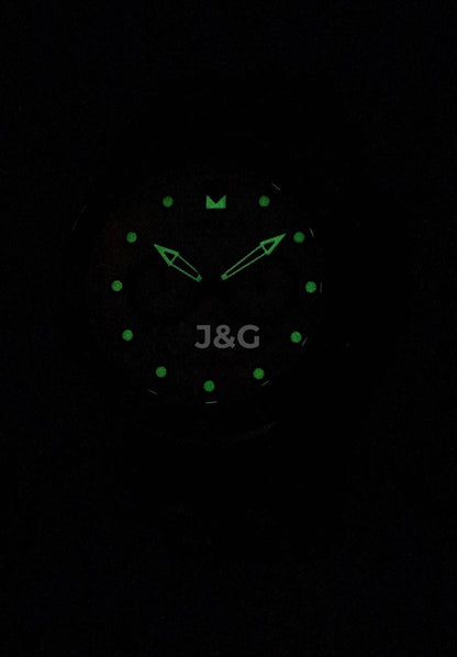 Invicta Pro Diver Date display White Polyurethane (PU) Male INV17566. A brand-new Invicta Pro Diver watch featuring a White dial and a Polyurethane (PU) strap. Angled view. - view 2